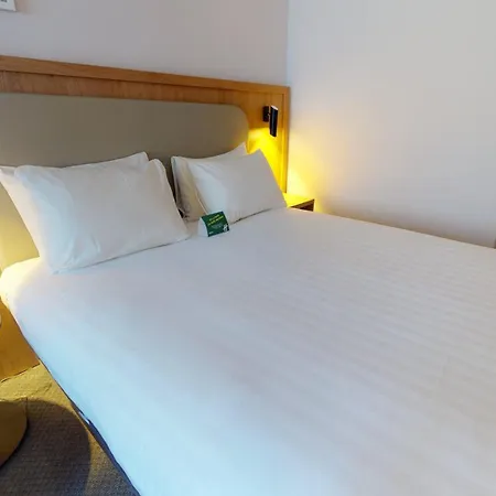 Holiday Inn Cambridge By Ihg Girton  Exterior photo