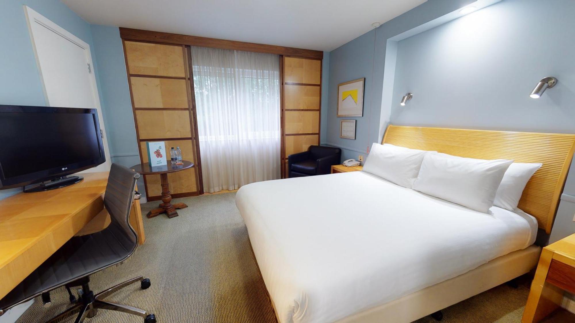 Cambridge By Ihg 4*